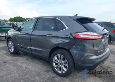 2023 Ford Edge Titanium z USA, uszkodzony, nr VIN 2FMPK4K99PBA27181